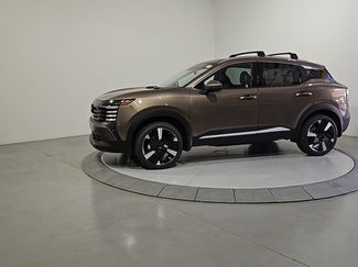 New 2025 Nissan Kicks SR AWD/4WD video 2