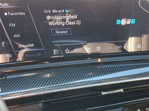 Certified 2024 Cadillac Escalade ESV Sport Platinum image 16