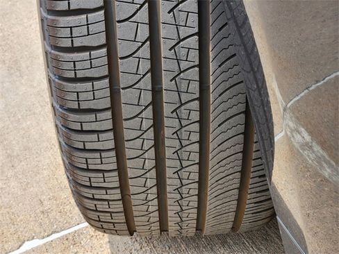 New 2025 Land Rover Range Rover Sport Dynamic SE image 11