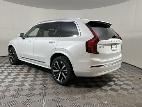 Used 2026 Volvo XC90 B5 Core image 6
