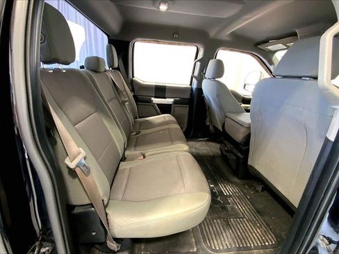 Used 2017 Ford F250 XL w/ STX Appearance Package AWD/4WD image 25