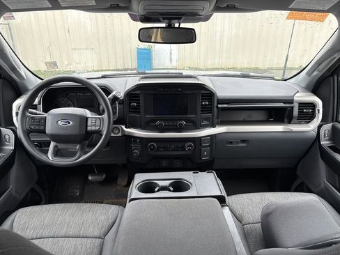 Used 2021 Ford F150 XL w/ Trailer Tow Package image 6