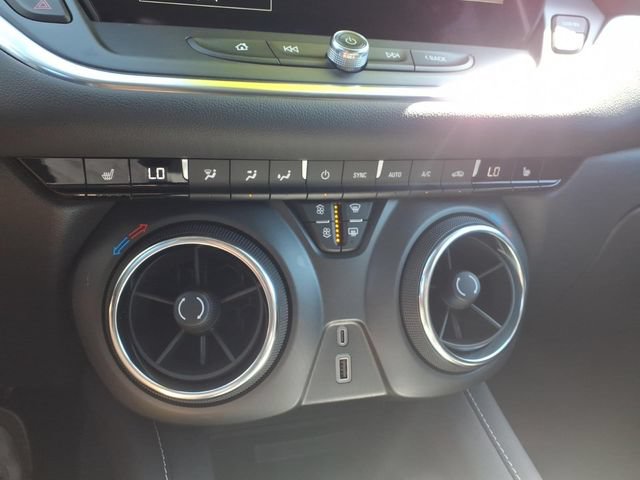 New 2026 Chevrolet Blazer LT w/ Convenience Package FWD image 21