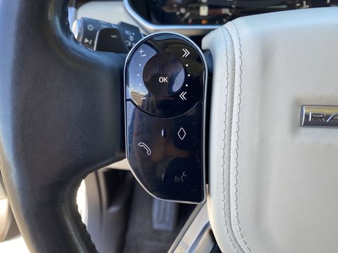 Used 2020 Land Rover Range Rover Long Wheelbase HSE image 28