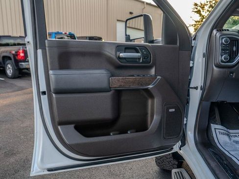 Used 2020 GMC Sierra 3500 Denali w/ Denali Ultimate Package AWD/4WD image 13