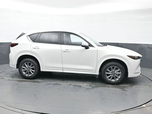 New 2025 MAZDA CX-5 AWD 2.5 S w/ Preferred Package image 3