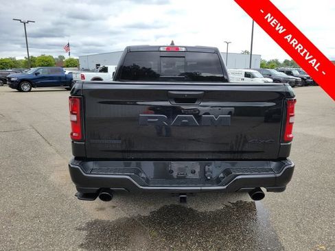 Used 2025 RAM 1500 Big Horn AWD/4WD image 4