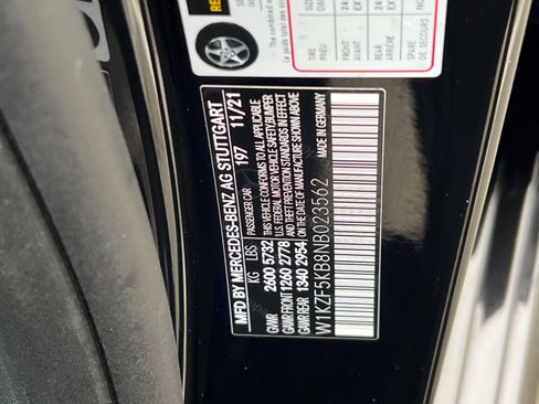 Used 2022 Mercedes-Benz E 450 4MATIC Sedan image 25