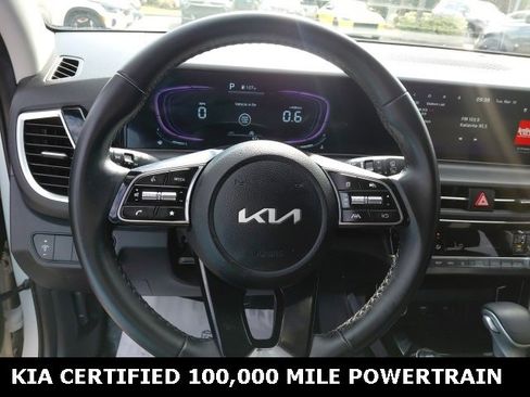 Used 2025 Kia Seltos S image 11
