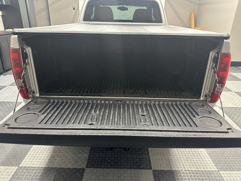 Used 2011 Chevrolet Colorado LT w/ Power Convenience Package image 16