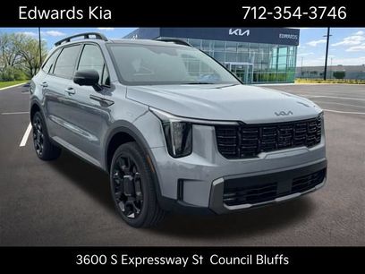Used 2025 Kia Sorento SX
