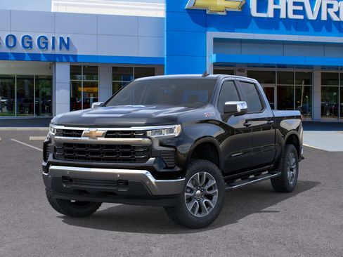 New 2026 Chevrolet Silverado 1500 LT w/ Z71 Off-Road Package AWD/4WD image 6