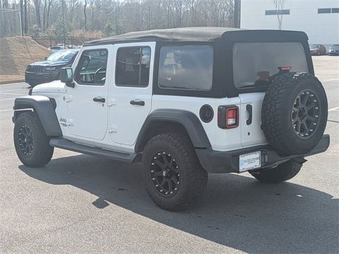 Used 2019 Jeep Wrangler Unlimited Sport S image 6