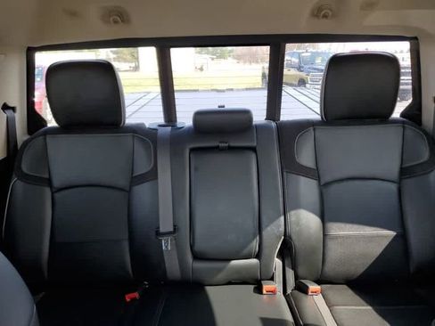 Used 2022 RAM 3500 Laramie AWD/4WD image 13
