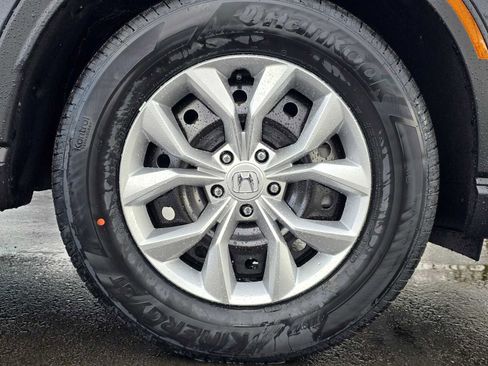 New 2026 Honda CR-V LX image 9