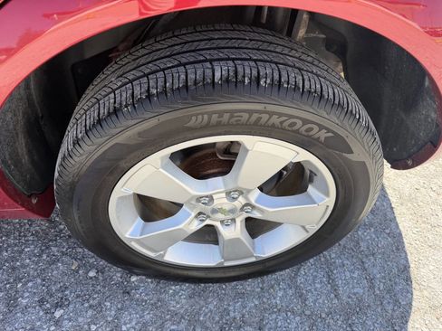 Used 2014 Chevrolet Captiva Sport LT w/ Convenience Package FWD image 10