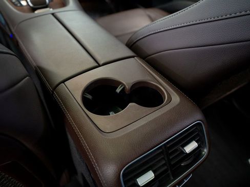 Used 2022 Mercedes-Benz GLS 450 4MATIC image 51