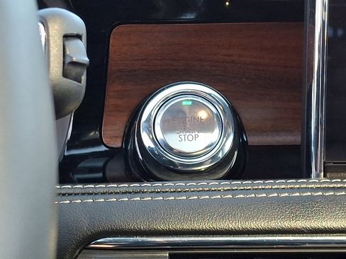 Certified 2022 Lincoln Corsair Reserve w/ Equipment Group 201A AWD/4WD image 21