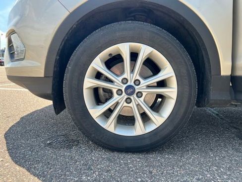Used 2017 Ford Escape SE FWD image 24