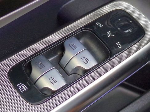 Certified 2026 Mercedes-Benz CLE 53 AMG 4MATIC Cabriolet image 23