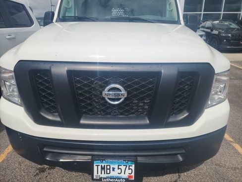 Used 2020 Nissan NV 2500 SV w/ Back Door Glass Package RWD image 2