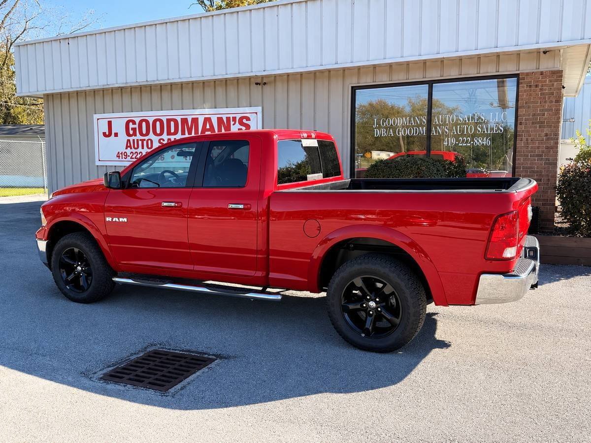 Used 2010 Dodge Ram 1500 Truck SLT w/ Remote Start & Security Group AWD/4WD image 1