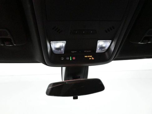 Certified 2023 Cadillac XT5 Luxury FWD image 29