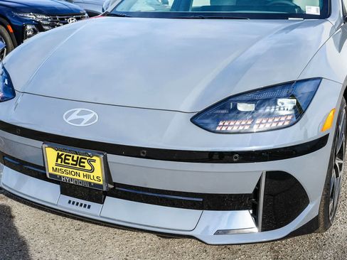 New 2025 Hyundai Ioniq 6 SEL image 8