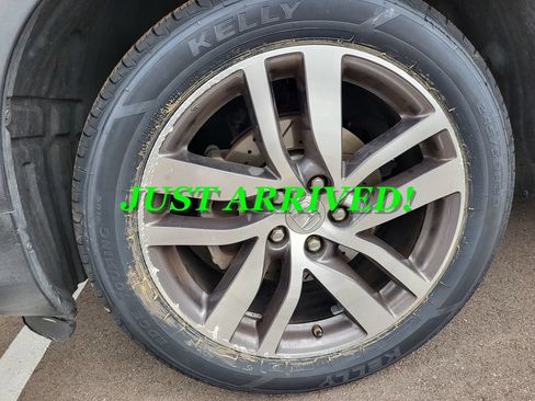 Used 2016 Honda Pilot Touring image 4