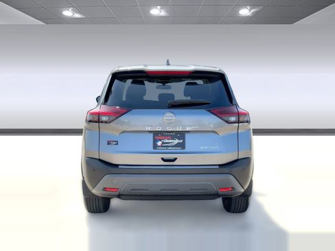 Used 2023 Nissan Rogue SV image 10