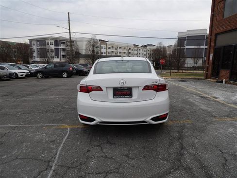 Used 2018 Acura ILX image 7
