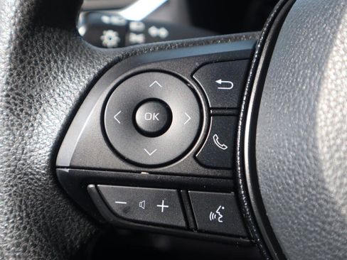 Used 2019 Toyota RAV4 LE w/ All Weather Liner Package image 59