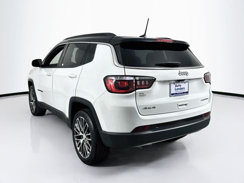 Used 2023 Jeep Compass Limited w/ Elite Group AWD/4WD image 7