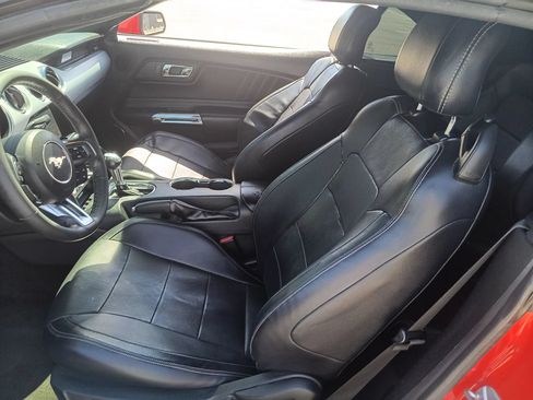 Used 2016 Ford Mustang Premium RWD image 19