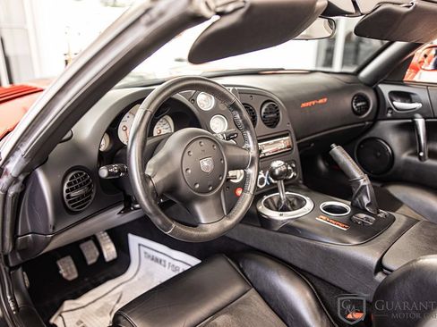 Used 2005 Dodge Viper SRT-10 RWD image 17
