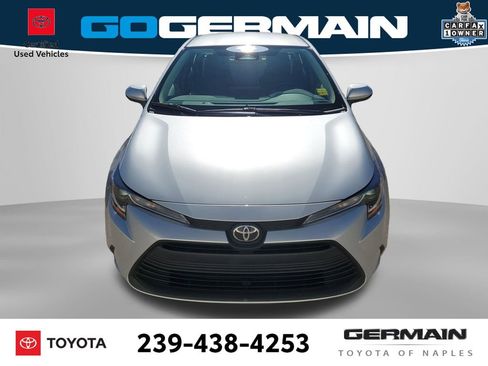 Certified 2025 Toyota Corolla LE image 3