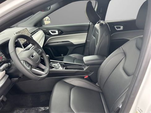 New 2026 Jeep Compass Limited image 10