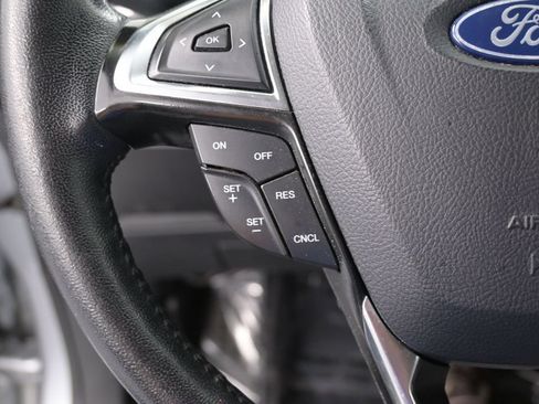 Used 2024 Ford Edge SEL AWD/4WD image 40