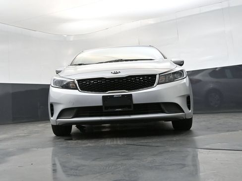 Used 2017 Kia Forte LX FWD image 19