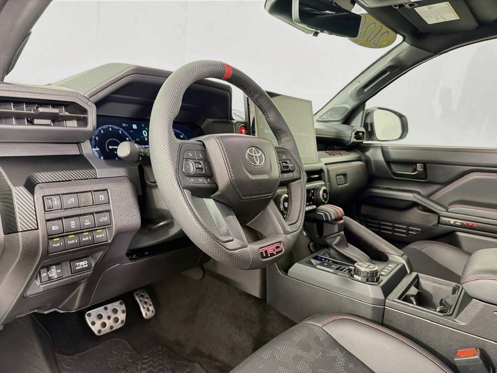 Used 2026 Toyota Tacoma TRD Pro AWD/4WD image 14