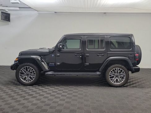 Used 2024 Jeep Wrangler High Altitude image 2