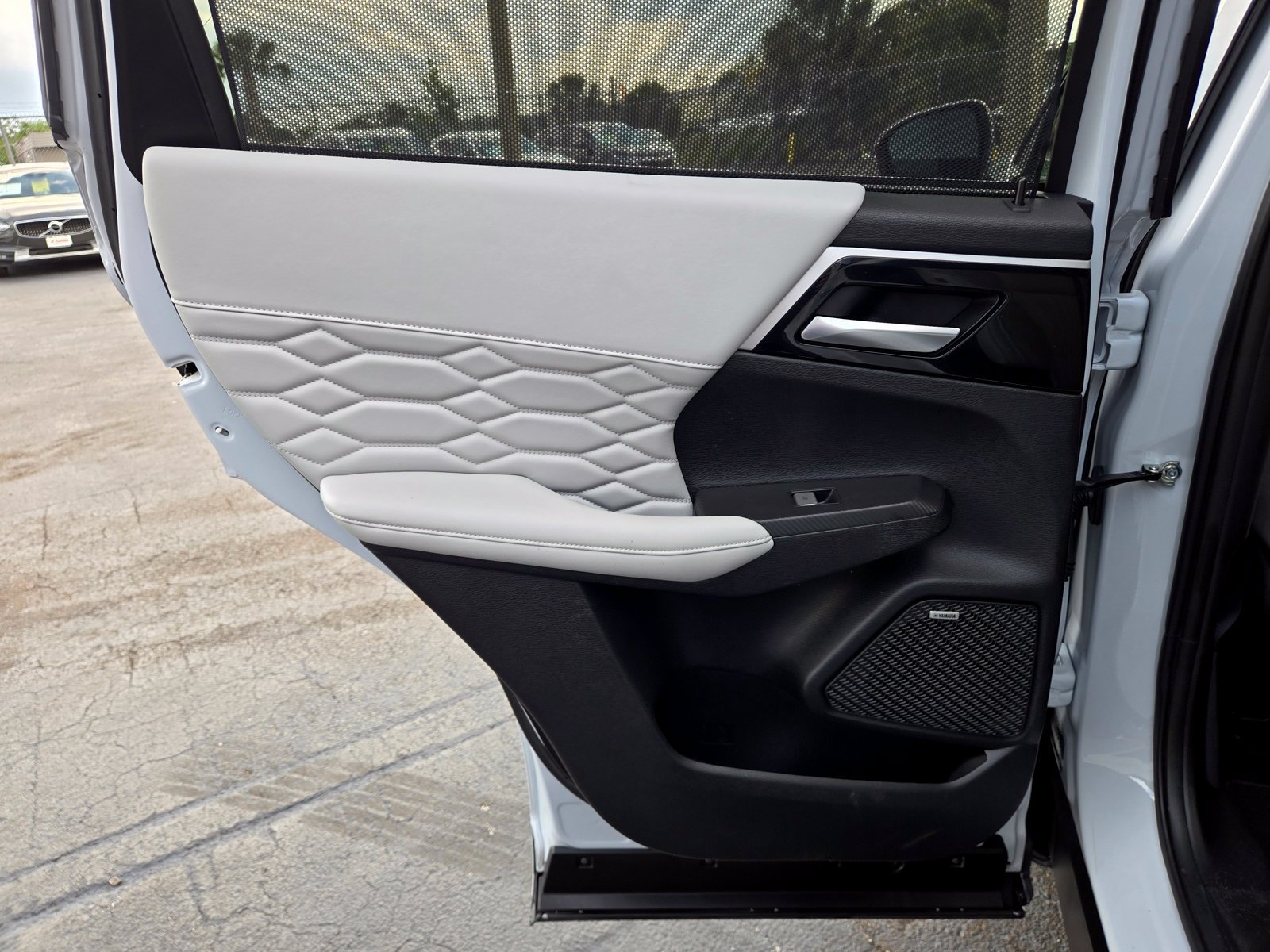 Used 2025 Mitsubishi Outlander SEL FWD image 41