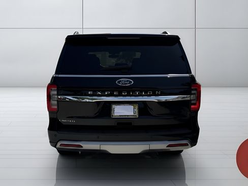 Used 2023 Ford Expedition Limited AWD/4WD image 8