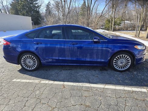Used 2013 Ford Fusion SE image 4