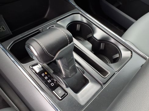 New 2025 Ford F150 Lightning Flash AWD/4WD image 10