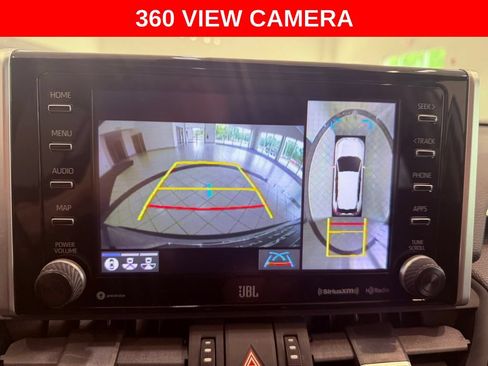 Used 2020 Toyota RAV4 Limited AWD/4WD image 9