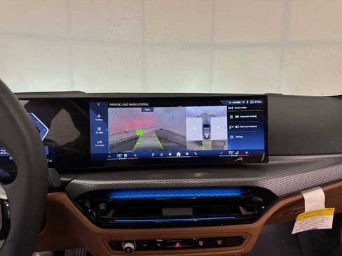 Used 2025 BMW i4 eDrive40 w/ Premium Package image 15