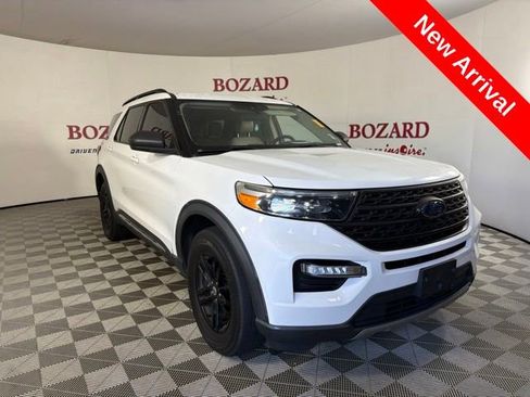 Used 2020 Ford Explorer XLT w/ Equipment Group 202A AWD/4WD image 1