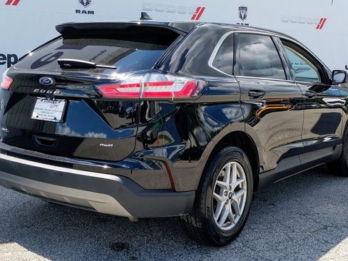 Used 2024 Ford Edge SEL image 10