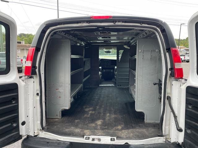 Used 2017 Chevrolet Express 2500 RWD image 19